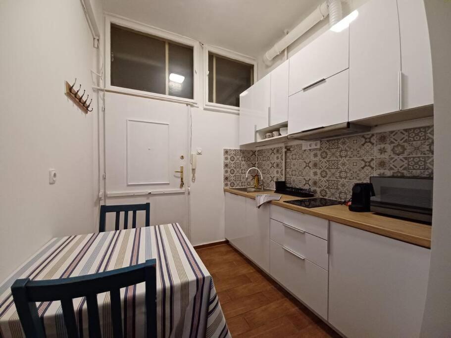 Hero'S Square Apartment Budapeszt Zewnętrze zdjęcie